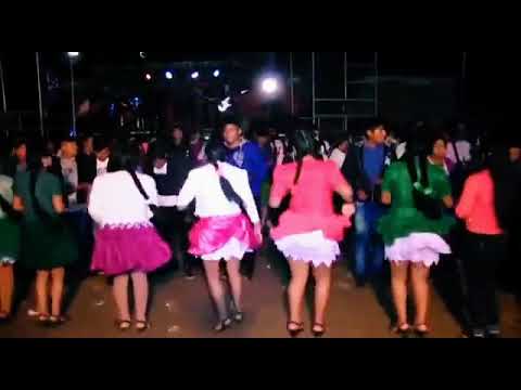 #cholitas #bolivianas #zapateo