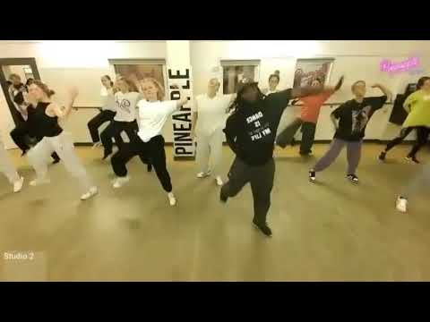 Migos Bad and Boujee - Hip Hop Beginners Choreography at Pineapple Dance Studios with Tiger