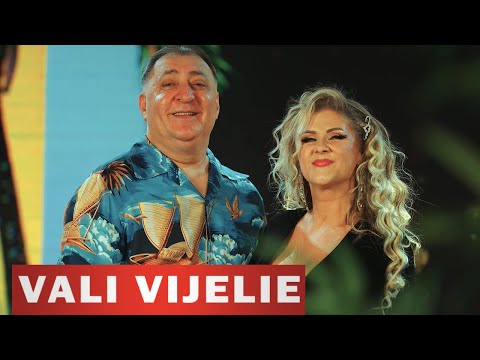 Vali Vijelie ❌ Sabina Leonte Alb - Cine pe cine iubeste mai mult (Official Video) 2024