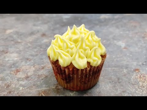 Cream cheese icing recipe - low sugar option - stable for pipping