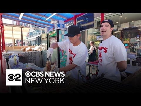 A closer look at what's cooking at Feast of San Gennaro