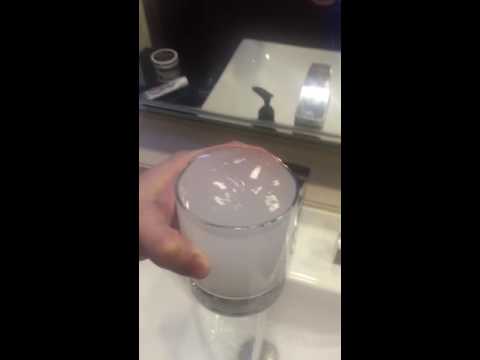 Muddy and polluted tap water from Shanghai Acott Huai Hai Road Residence