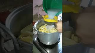 Download lagu Olahan pisang ini namanya loka sari guys, bahannya simple tapi rasanya enak👌 #idetakjilbukapuas mp3 Download lagu Olahan pisang ini namanya loka sari guys, bahannya simple tapi rasanya enak👌 #idetakjilbukapuas mp3