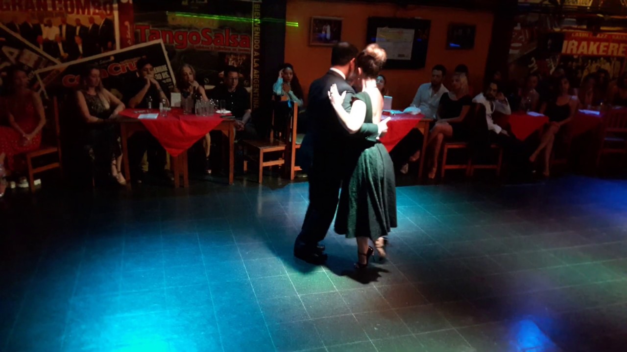 FABIAN PERALTA Y JOSEFINA BERMUDEZ - MI VIDA ESTA EN TUS BRAZOS