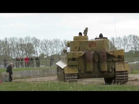 Tiger 131 engine sounds