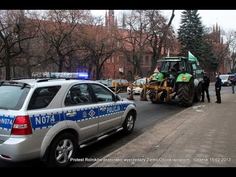POlicja zatrzymuje, kontroluje, legitymuje