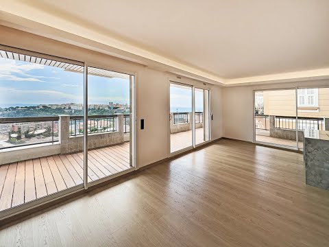 Monaco - Boulevard de Belgique - Exclusive Listing - Magnificent Three-Bedroom Apartment - Sea view