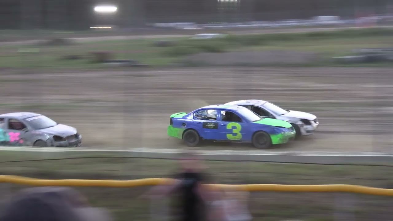 Unity Raceway Weekly Races Coverage