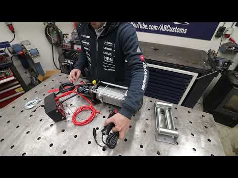 Product video thumbnail