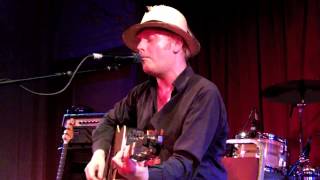 Luke Haines performs " 21st Century Man & Junk Shop Clothes/ Medley