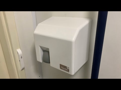 Newlec Hand And Face Dryer At Liverpool Airport Boarding Gates For easyJet