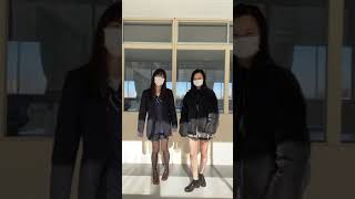 女子高生の制服って夏服もエロいけど冬服も負けてないくらいエロいよね？