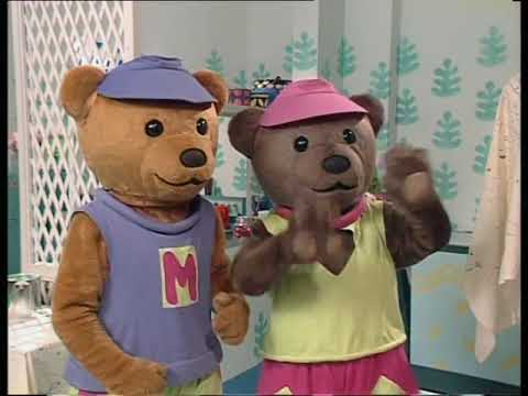 Bananas in Pyjamas - Ep.152 - Stripes