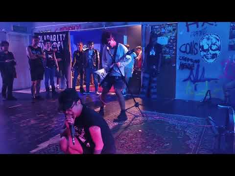 Shitnoise bastards- live at rumah api 11092025