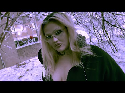 Eva Noxious - Snow White / Itch 4 Bills (Official Video)