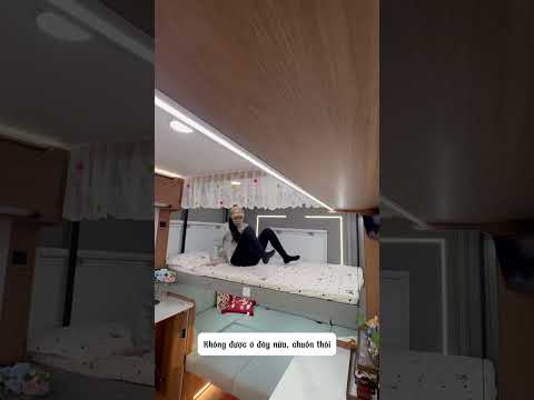 🚐 Vừa Đỗ Xe Xong Thì Phát Hiện Có Kẻ Đang Theo Dõi Tôi! 😂