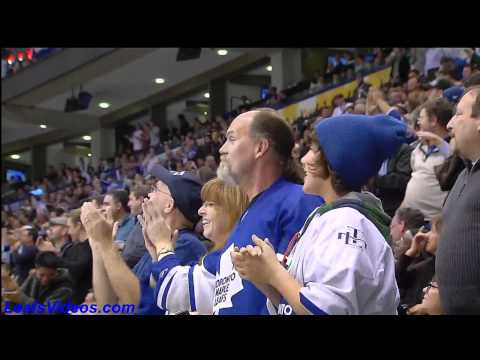 Predators @ Maple Leafs - Nikolai Kulemin Scores - 101116