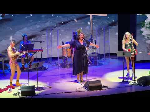 A Clue Christmas with Mrs. Peacock featuring Lauren Elder with The Skivvies