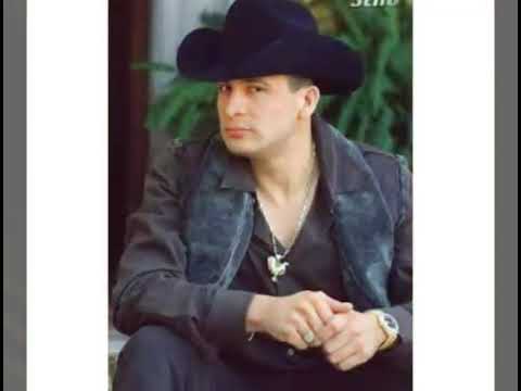 Valentin Elizalde y Mario Quintero / La Tambora va Sonar