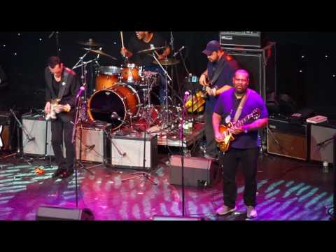 Gary Hoey, Josh Smith, and Kirk Fletcher - My Back's Up Against the Wall
