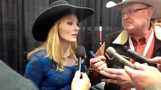 Pt 1/2 Lindsay Sears Rd. 7 NFR '11 Barrel Racing 13.56 seconds