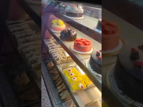 Cakes | Cake Shop | #shorts #ytshorts #alpanarsangsar #shortsfeed Subscribe to my channel ❤️