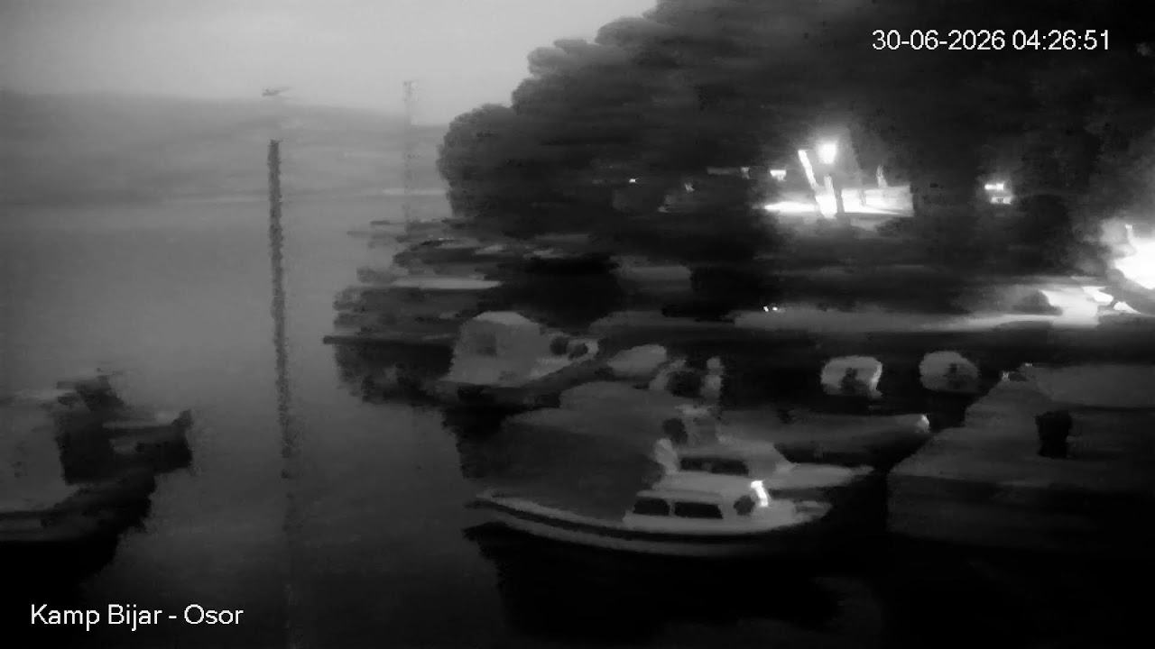Live webcam view of Marina del Camping Bijar, Osor