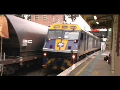 Pacific National 92's Cross CFCLA EL's - Maitland