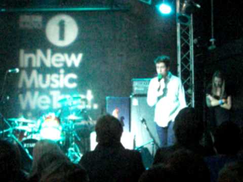 Frankie & The Heartstrings - Possibilities (Newcastle academy2 In New Music We Trust 4/3/10)