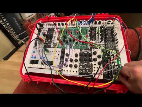 Facehugger - quantizer - 2hp mmf in self oscillation