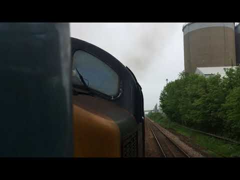 DRS 37425 Erupts out of Cantley 2J80
