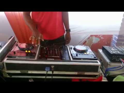 DJ Jay É o comando '' Encontro de DJ's 4ª Edição ''