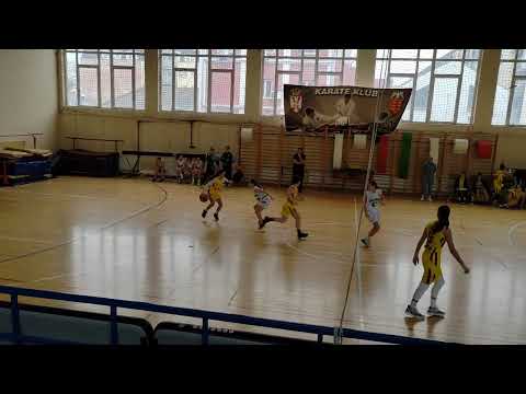 ŽKK Kraljevo - ŽKK Trijumf Niš (64:32) - PIONIRKE - II četvrtina