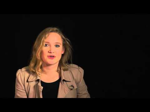 ZINEBI 57 (2015) - Fanni Szilagyi. FEHER FARKAS.