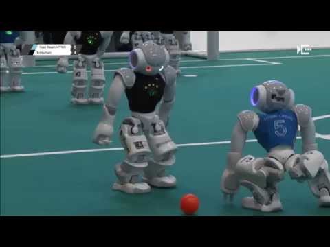 SPL@modell-hobby-spiel - HTWK vs. B-Human - Game 1