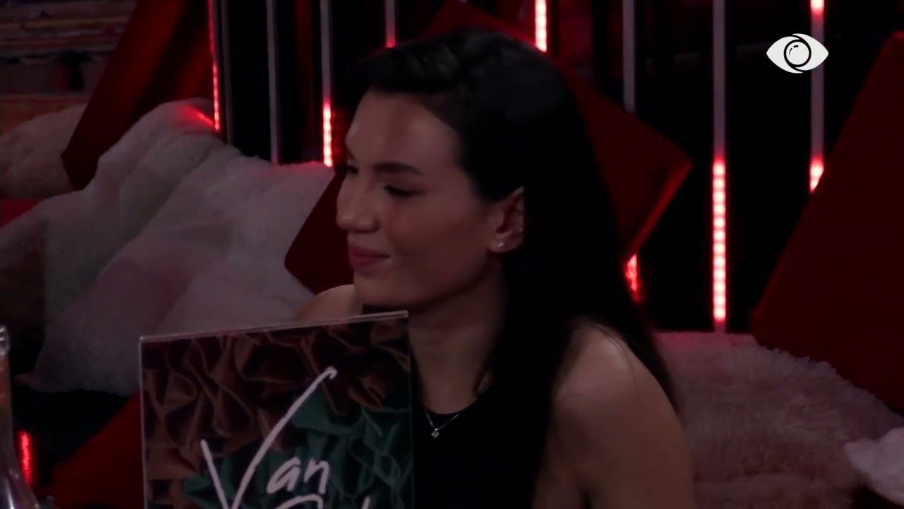 “Jam kurioze si ka nisur…”/ Ola pyet Laertin: Si e prite?