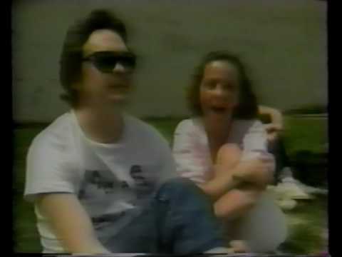 R.E.M. 1991-05 - 'Unknown TV Show', USA (Report surrounding R.E.M.'s performance at Mountain Stage)