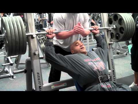 Dennis James incline bench 495lbs