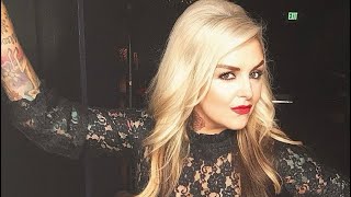 "NO MESS" Sarah Gayle Meech