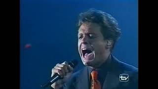 Luis Miguel - Intro - Si Te Vas (Chile 1997) HD
