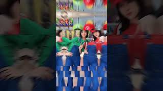 Download lagu Marsha dan Zee ketemu kembaran di jepang, Freya malah ngakak liat nya #jkt48 #marshajkt48 #zeejkt48 mp3