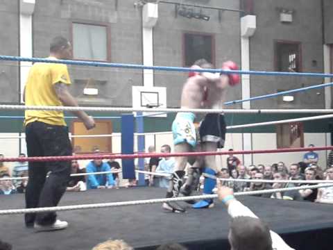 Ryan Keane (Spartan Thai) vs Kevin Murphy (Dundalk)