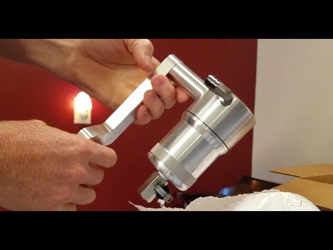 BEST Dodge RAM Catch Can - Installation and Review - Hemi 5.7 2017