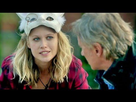 Once Upon A Time 7x04 Tilly Warned Weaver About Victoria Belfrey - Jacinda Brings Lucy's Suit To Ivy