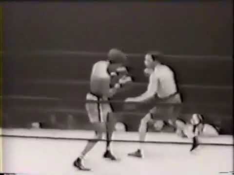 Charley Burley vs. Oakland Billy Smith [II]