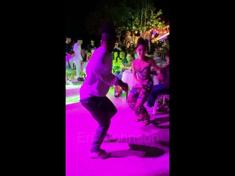 Beautiful Dancers at 1830 Havana