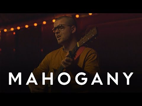 Toby Johnson - Tiny Fires | Mahogany Session