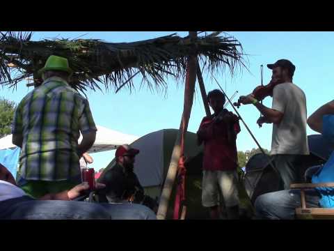 Black Pot Festival 2014 - Petite Ou La Grosse