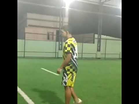 tava dando uma aula quem tá falando aqui é Cristiano Buiu melhor jogador de Manaus e de Tefé