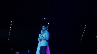 Download lagu Rossa & Afgan - Kamu Yang Kutunggu (Konser Rossa - The Journey Of 21 Dazzling Years) mp3